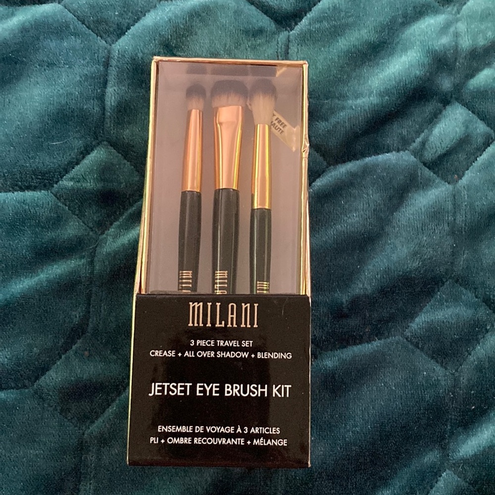 Milani Eyebrush Kit